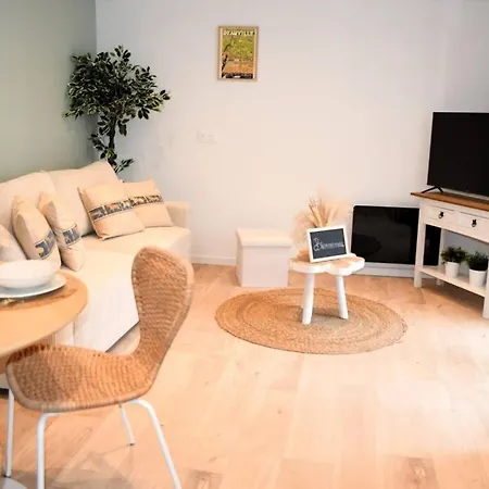 L'amour A La Apartman *